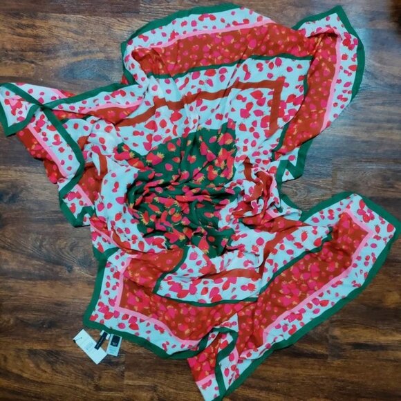 Ann Taylor 100% Modal Cotton Colorful Strawberry Print Women's Scarf, NWT - Picture 3 of 7